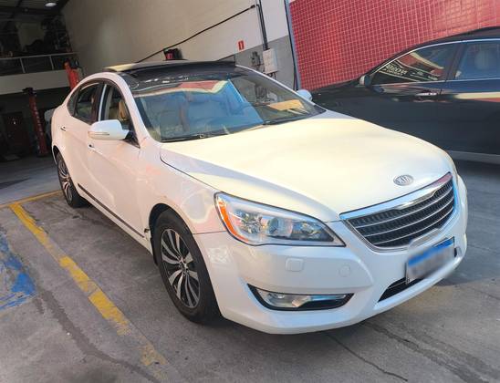 KIA CADENZA 3.5 V6 24V GASOLINA 4P AUTOMÁTICO KIA CADENZA 3.5 V6 24V GASOLINA 4P AUTOMÁTICO